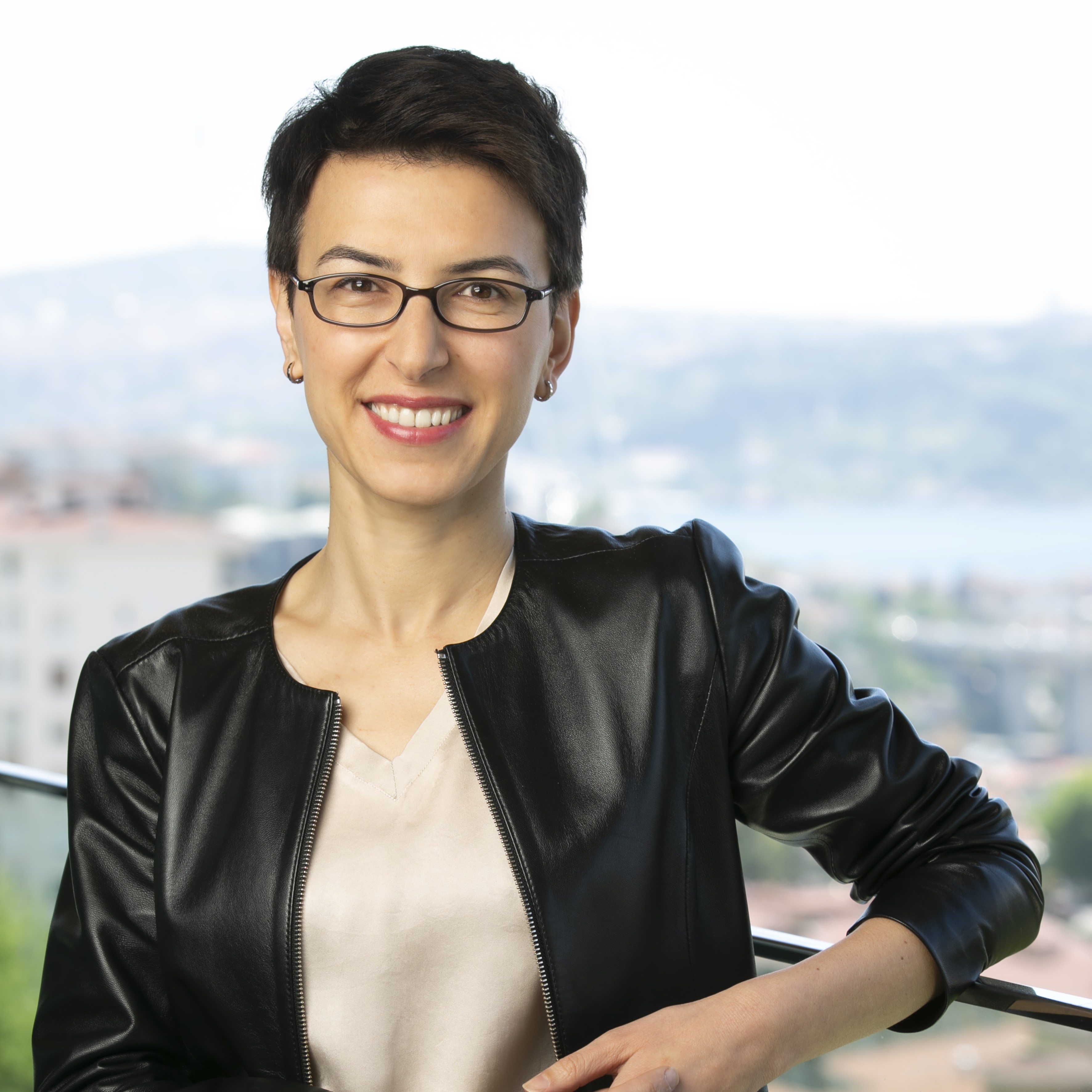 Şennur Kuru
